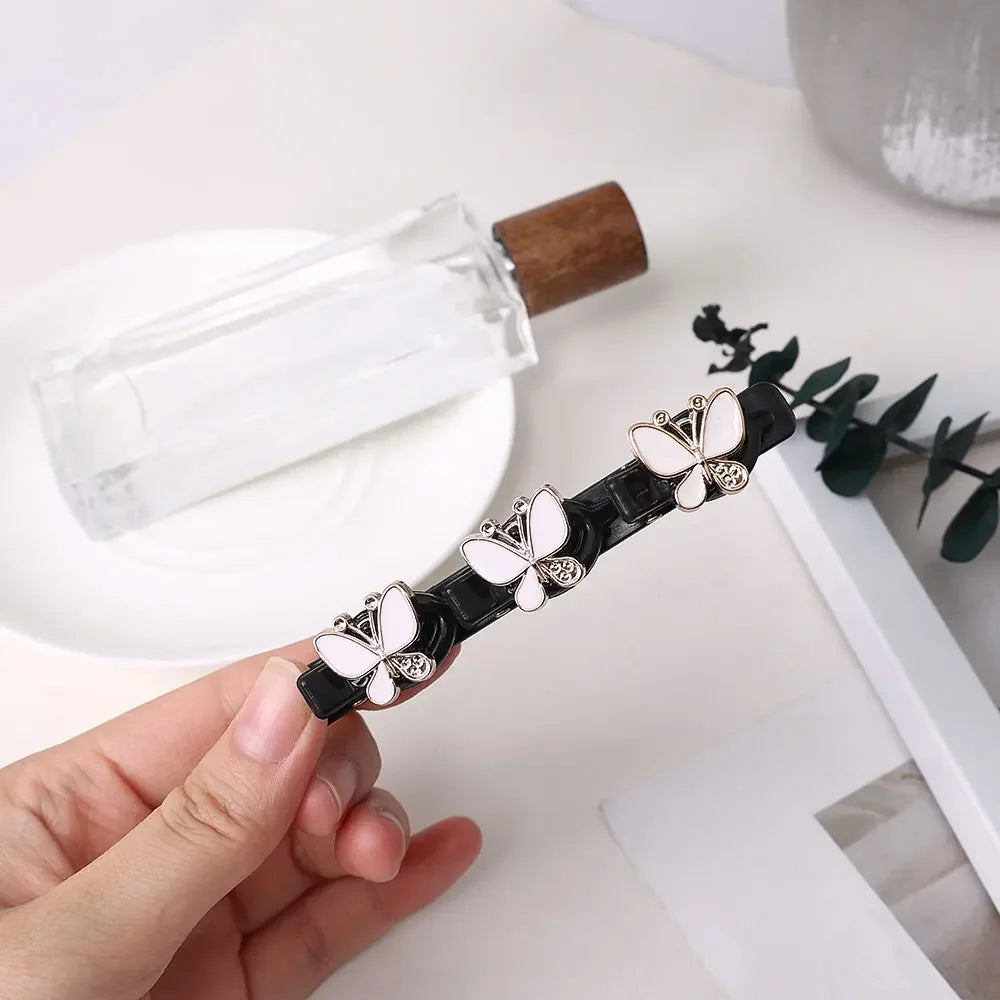 Barrette fleur pour femme.